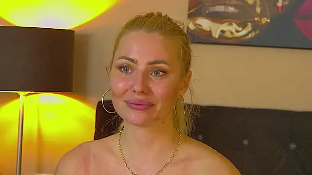 MisshaNight XXX чат на живо
