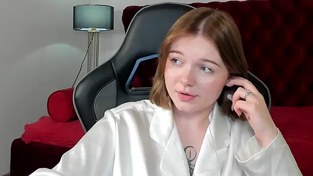 ElinaVale's Live XXX Chat
