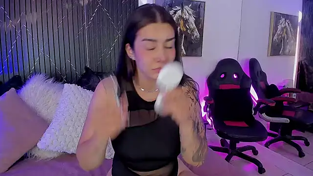 Bonnie_Rider's Live XXX Chat