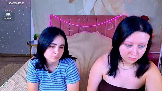 RuthHalll élő XXX-chatje