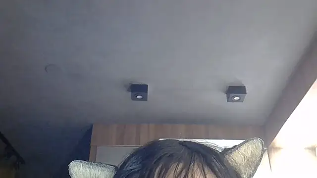 Chat +18 de SkinnyKitten ao vivo