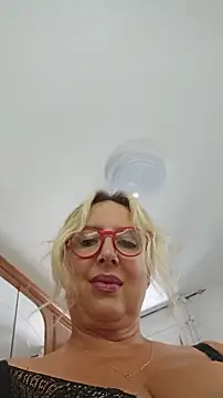 MariaRichi_'s Live XXX Chat