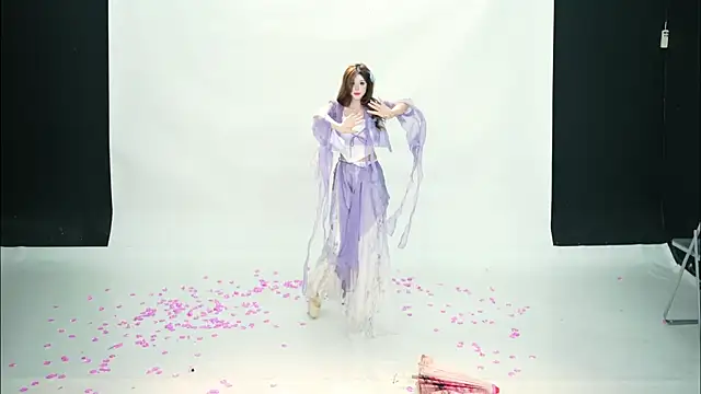 ACE-111n Live XXX chat