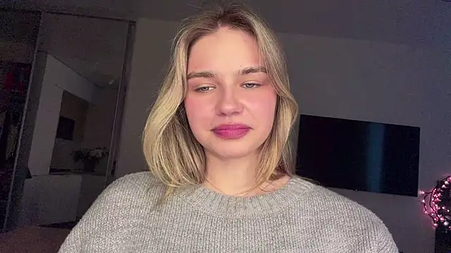EarthaStinett Adlı Modelin Canlı XXX Sohbeti