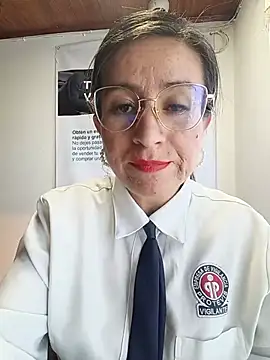 Valentina--1's Live XXX Chat