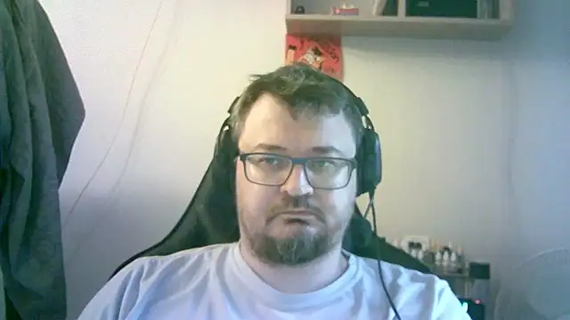 XXX chat uživo modela SirAbuser