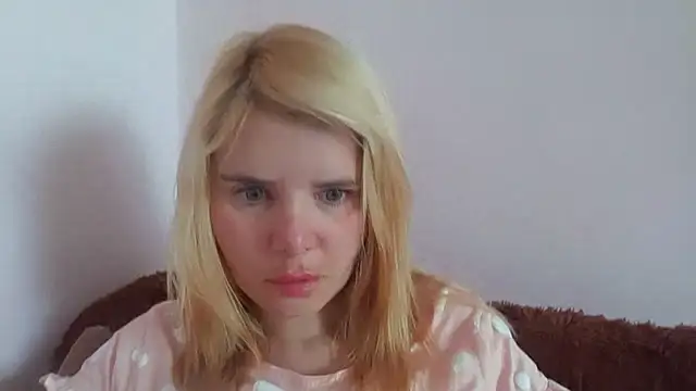 Živý XXX chat HornyElena