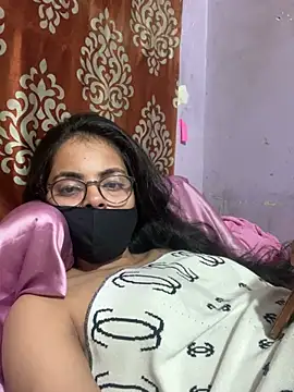 Sandhya_77's Live XXX Chat