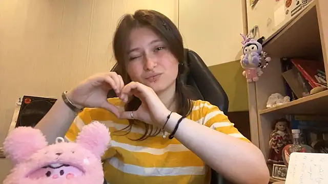 MnemonicSimplism live XXX chat