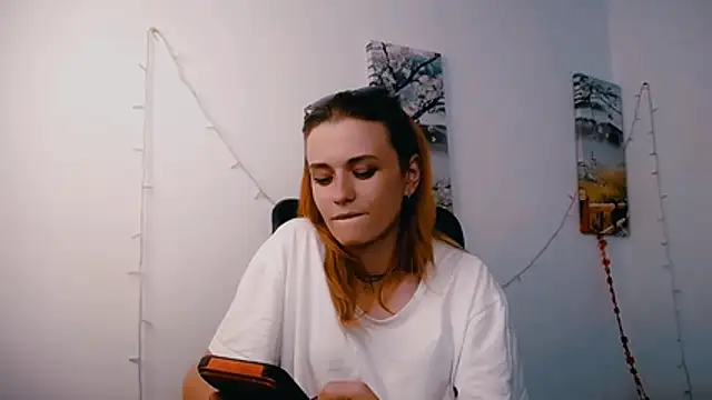 PeppyMia Live XXX-chat