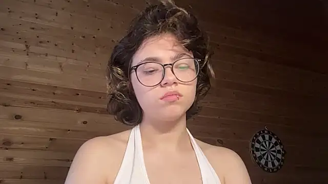 MaisieRendina's Live XXX Chat