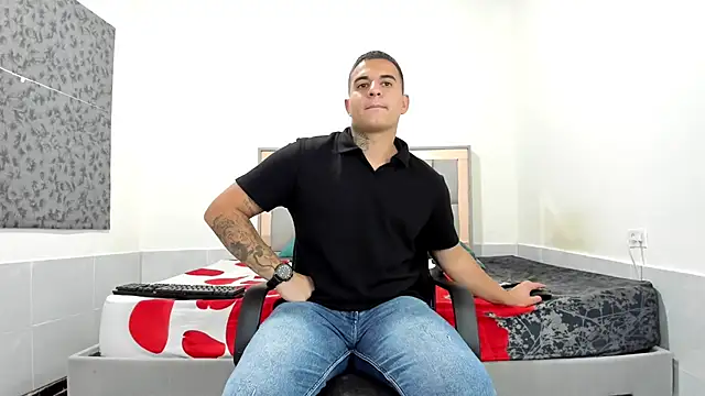 XXX chat uživo modela simookeler