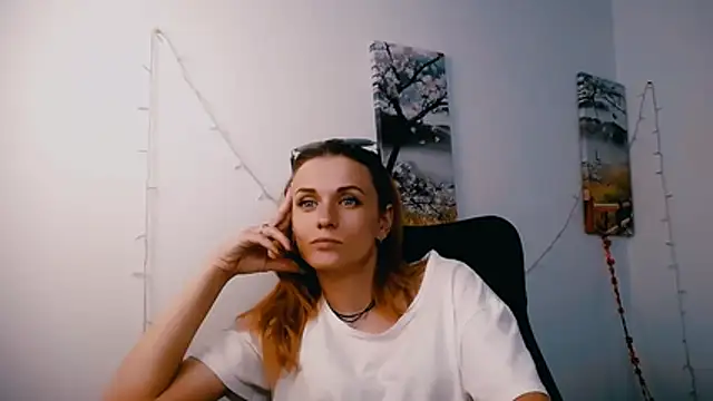 PeppyMia's Live XXX Chat