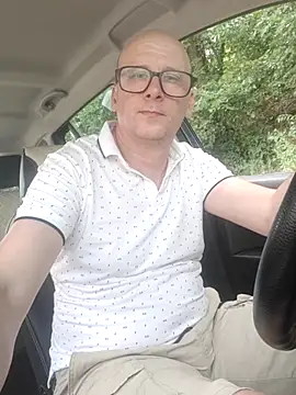 Car-publicn Live XXX chat