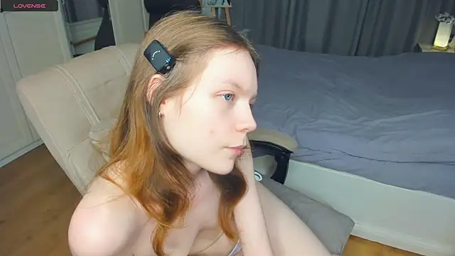 XXX chat uživo modela LavenderMitten