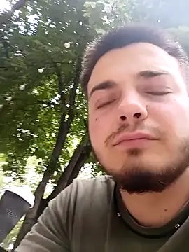 XXX chat uživo modela Zevs777s