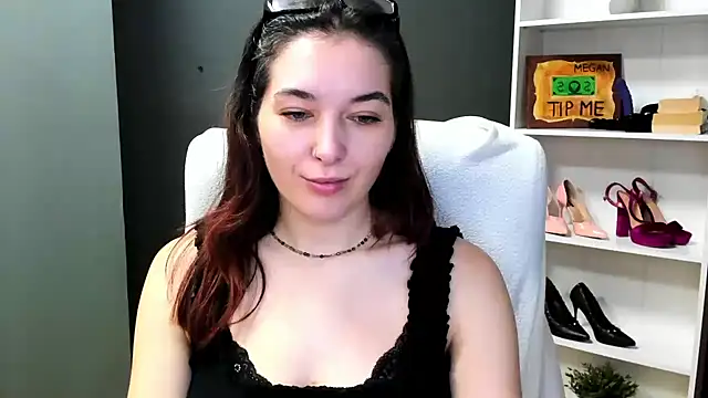 دردشة Meagn_Extasy الجنسية المباشرة