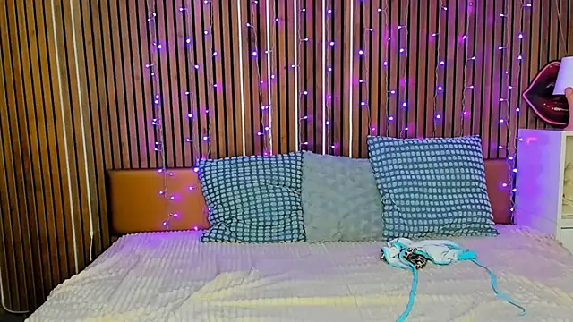 XXX chat uživo modela AshleyNova21