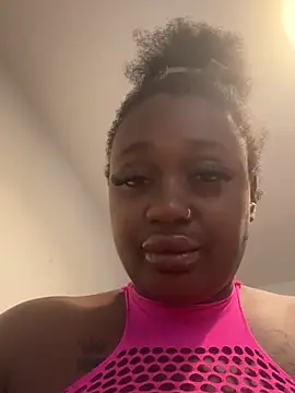 Chat +18 de Ebonnyxx ao vivo
