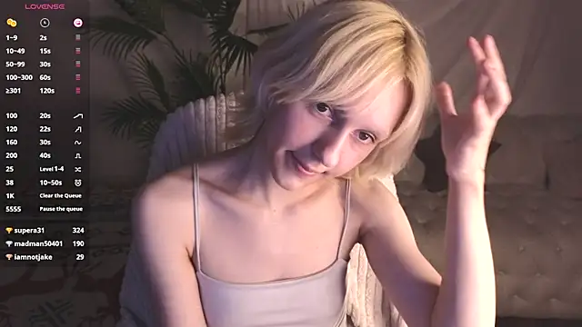 holyedward Live XXX-chat