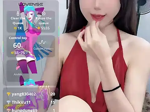 -Alicee-'s Live XXX Chat