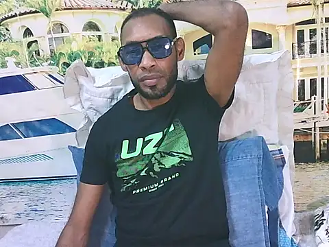 IndianMagicMike Live XXX-Chat