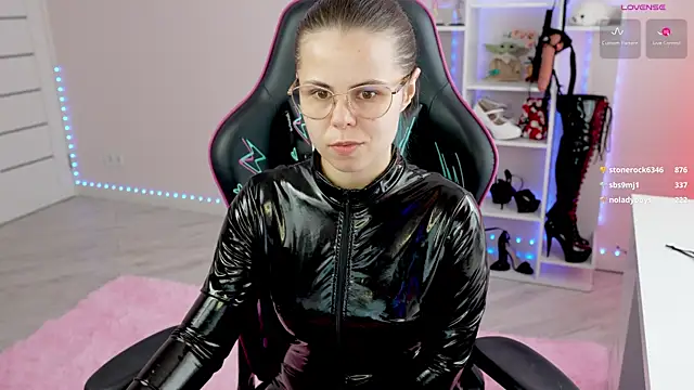QueenAliceX's Live XXX Chat