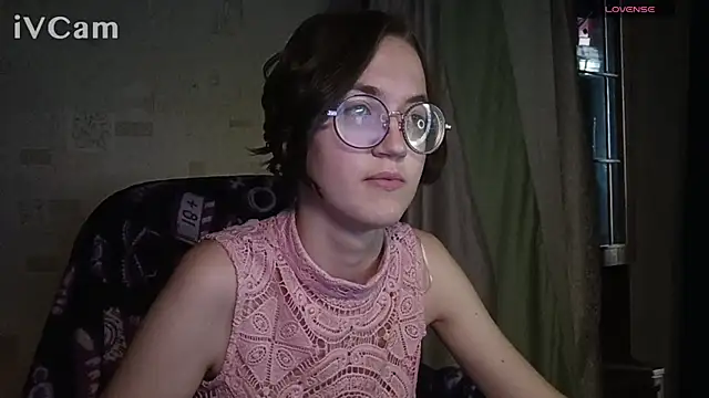 Czat XXX na żywo – Alessa_Kiss