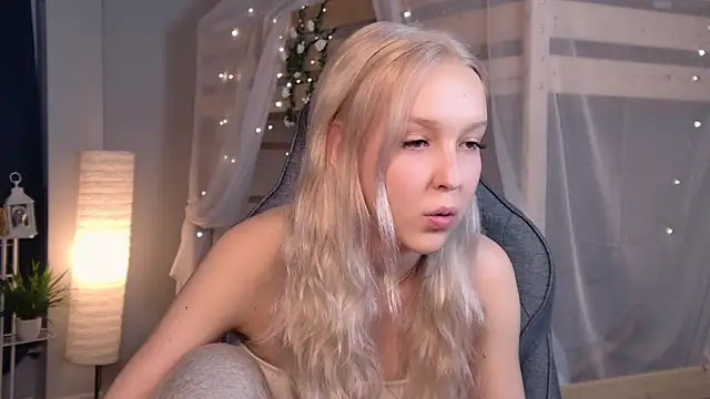 Chat XXX en directo de MaoqiBeverly