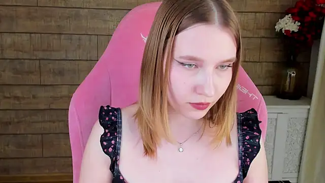 Chat XXX en directo de LiliLinn