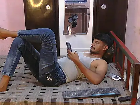 XXX chat uživo modela HotXKrish
