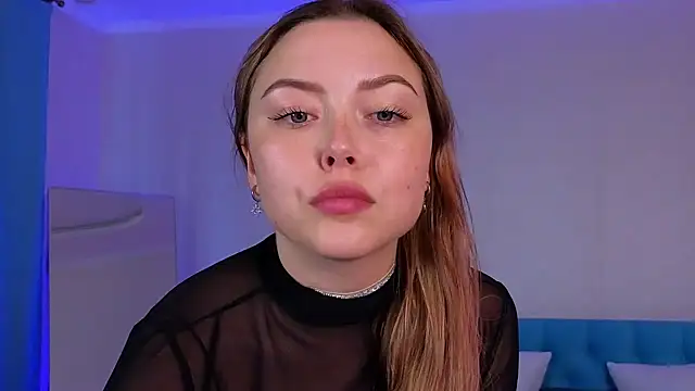 Chat +18 de Ava_Loone ao vivo