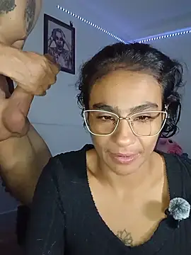 Chat +18 de Leslly_ ao vivo