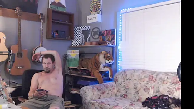itsjameswebbscope XXX чат на живо