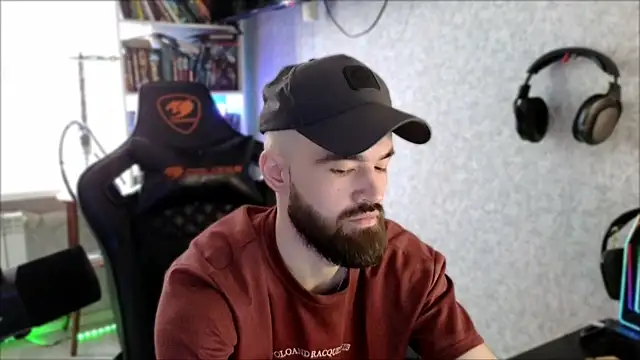 _Serious_Man Chat XXX live