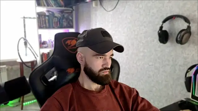 Živý XXX chat _Serious_Man