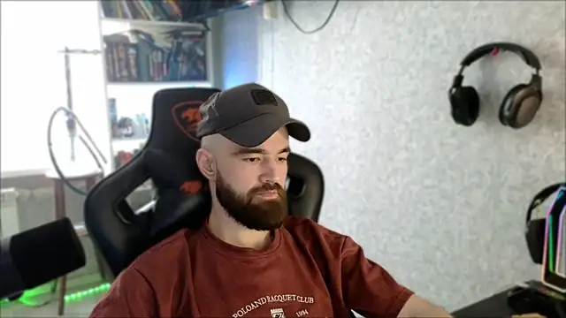 _Serious_Man Live XXX Chat