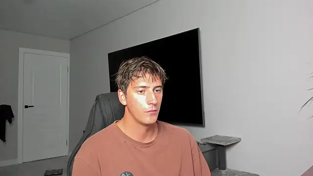 Chat XXX en directo de DaniHort