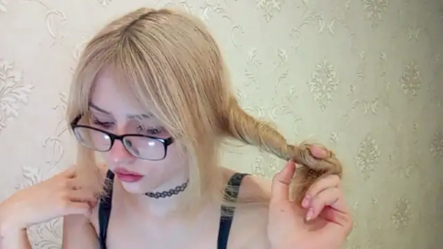 DelicaBrome 라이브 XXX 채팅