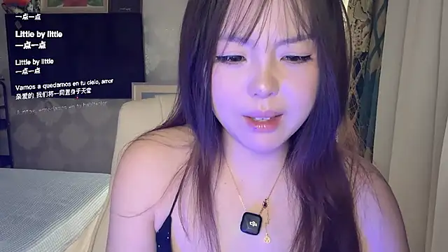 دردشة LongLongQueen الجنسية المباشرة