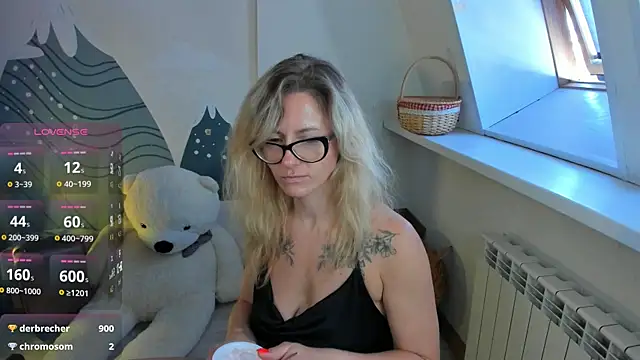 Chat XXX en directo de LadyIzabel