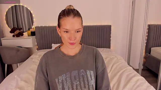 CassieRayss: онлайн-секс-чат