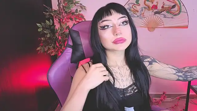 catipetite: онлайн-секс-чат