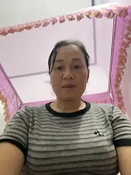 Loly_hana 现场XXX聊天