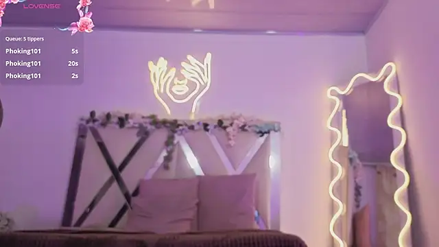 XXX chat uživo modela ZURY_TAY
