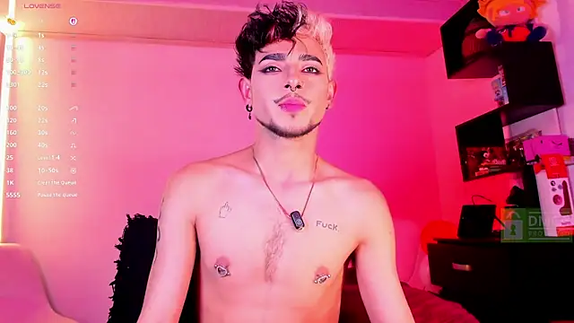 Онлайн чат XXX Dominik_Eclipse