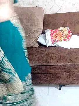 Chat +18 de Desikalakaar0069 ao vivo