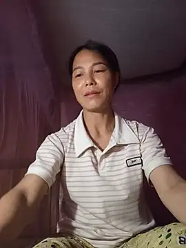 Lily-ly's Live XXX Chat