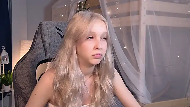 MaoqiBeverly's Live XXX Chat