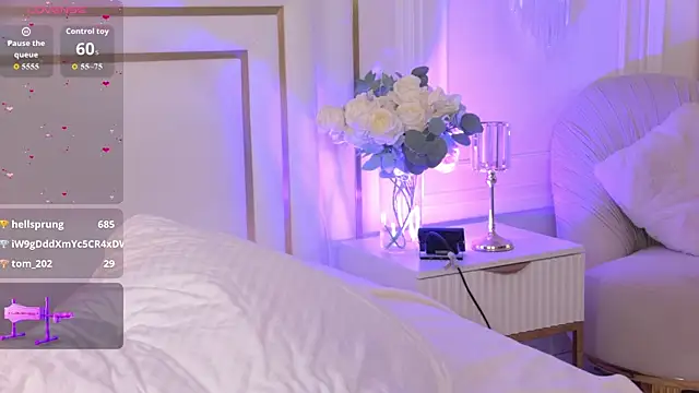 CindyMil – Naživo XXX chat